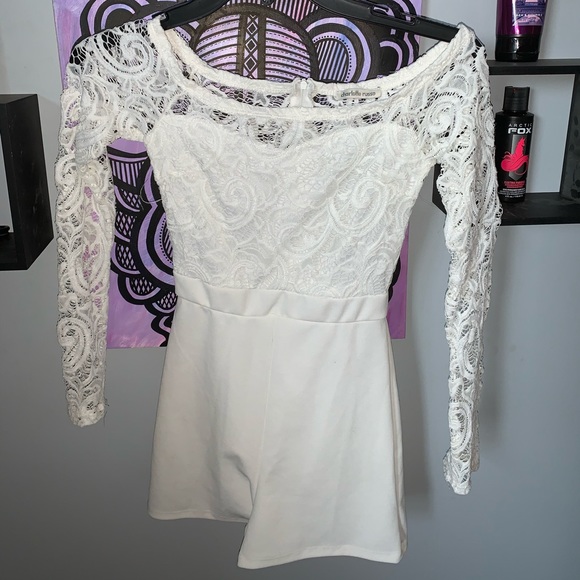 White Lace Romper - Picture 1 of 2